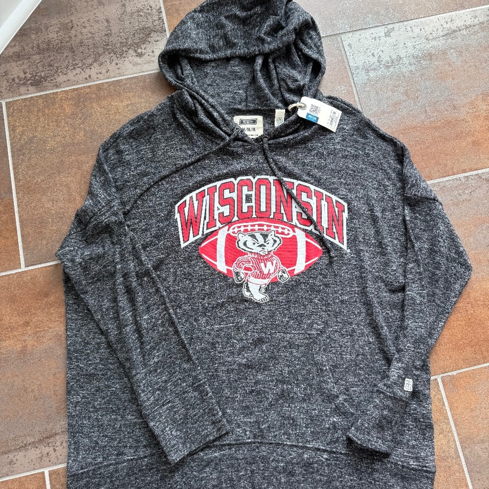 Wisconsin Badgers football fleece long sleeve hoodie top